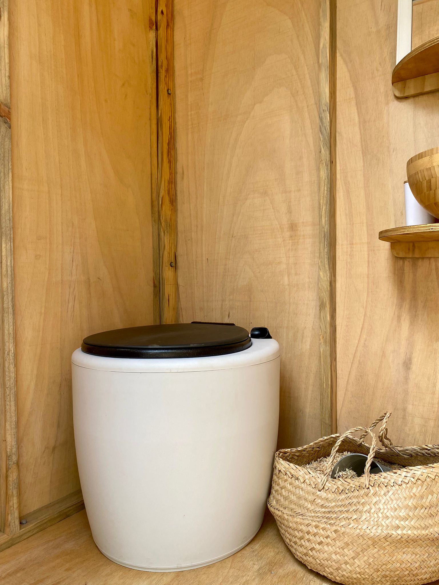 Wc eco interior 1